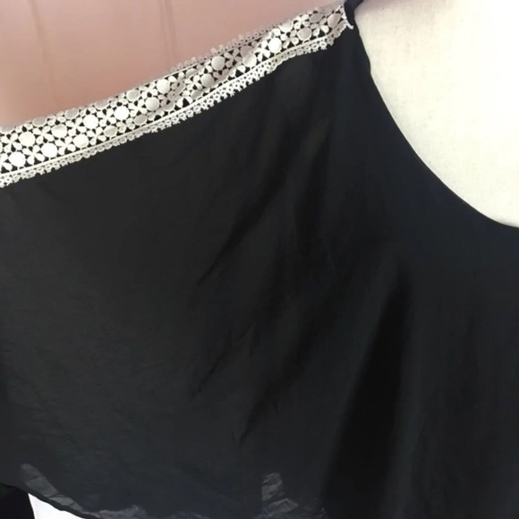 🏆 Judith March Black Blouse - Picture 2 of 4